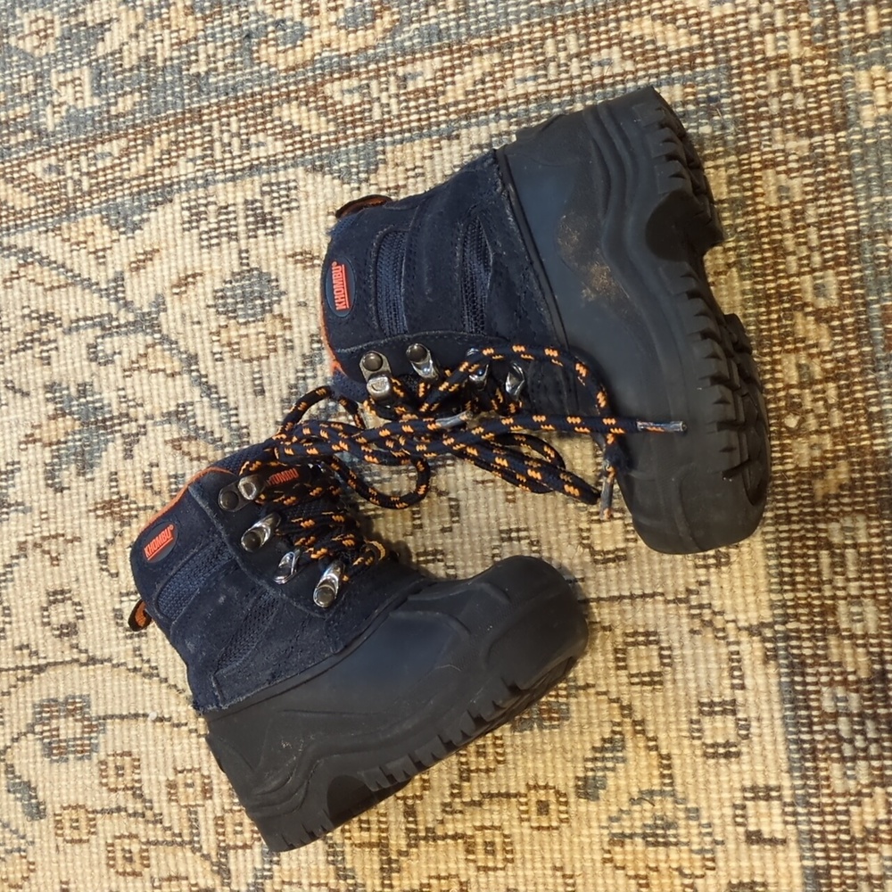 Khombu snow boots